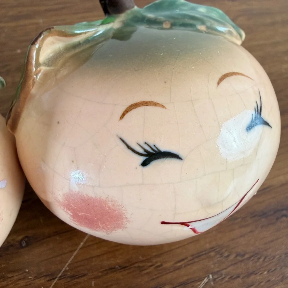 Vintage Anthropomorphic Peach Salt Pepper Shakers Ceramic Kitsch Fruit Faces